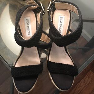 Steve Madden size 8.5 wedges